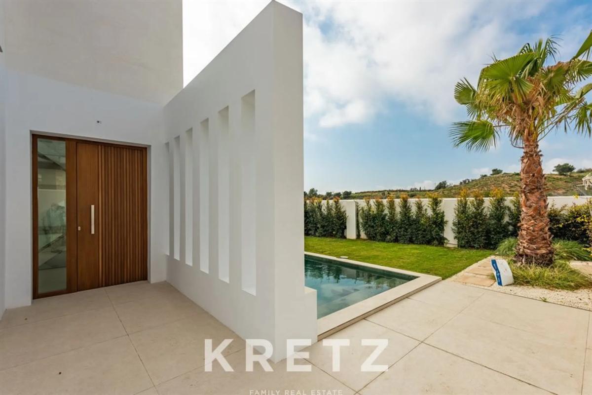 Terreno en venta en Fuengirola, Malaga photo 3