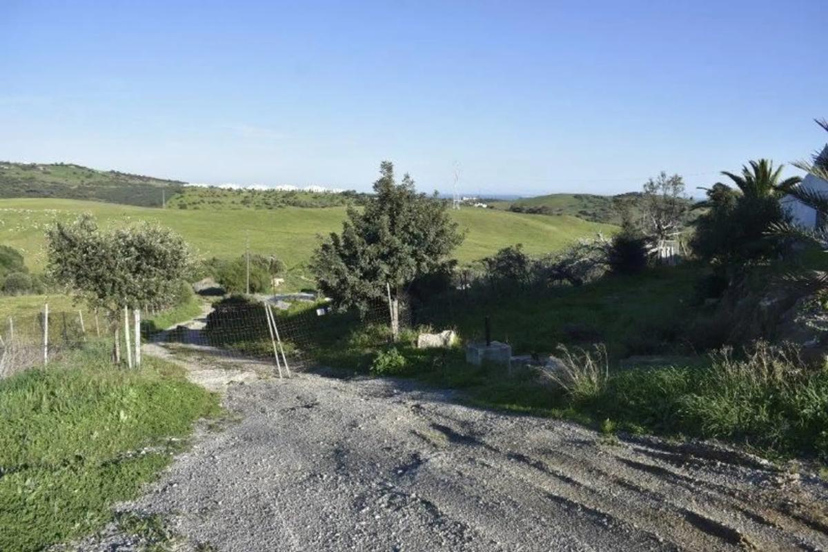 Terreno en venta en Casares, Malaga photo 1