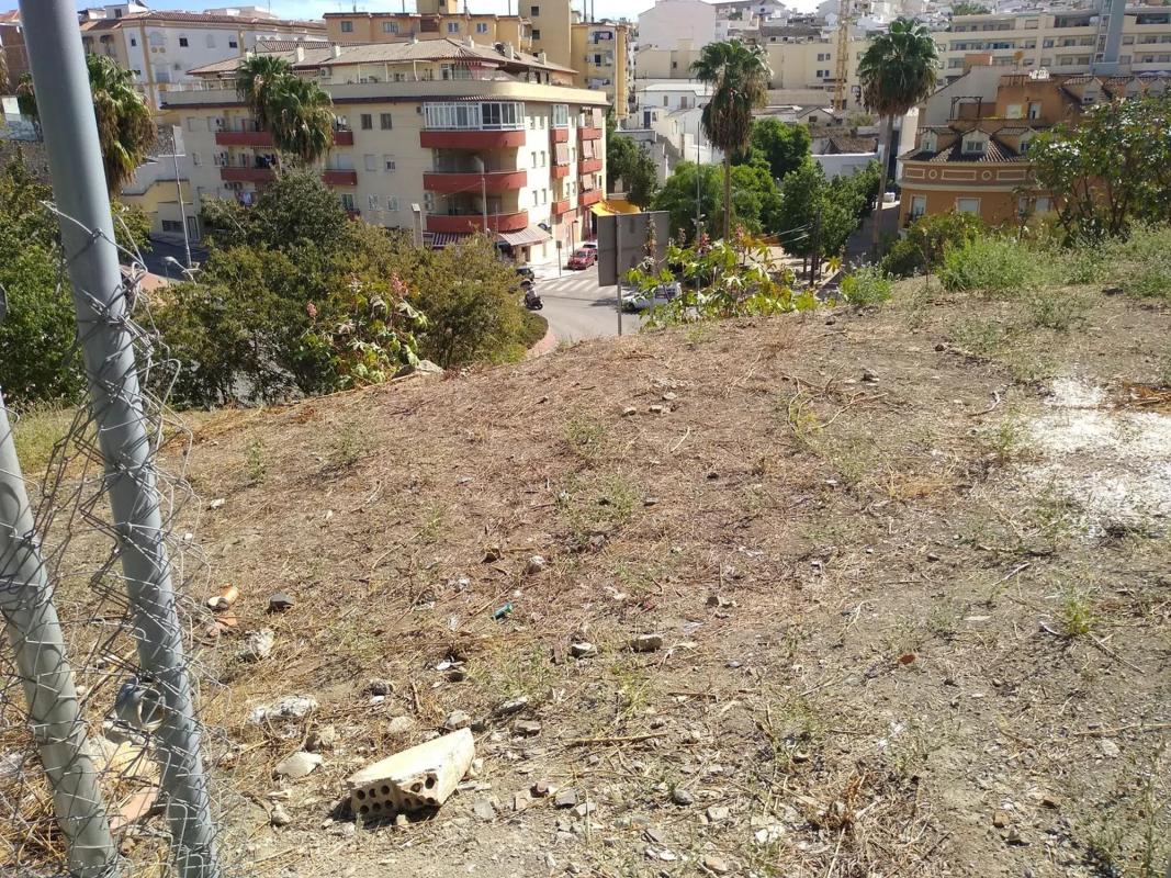 Terreno en venta en Coin, Malaga photo 2