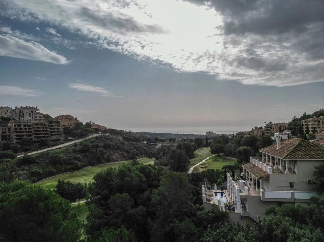 Terreno en venta en Marbella, Malaga photo 1