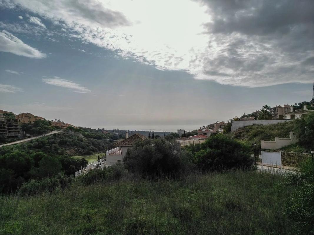 Terreno en venta en Marbella, Malaga photo 3