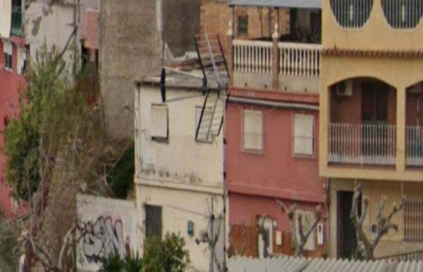 Terreno en calle Almendrillo photo 4