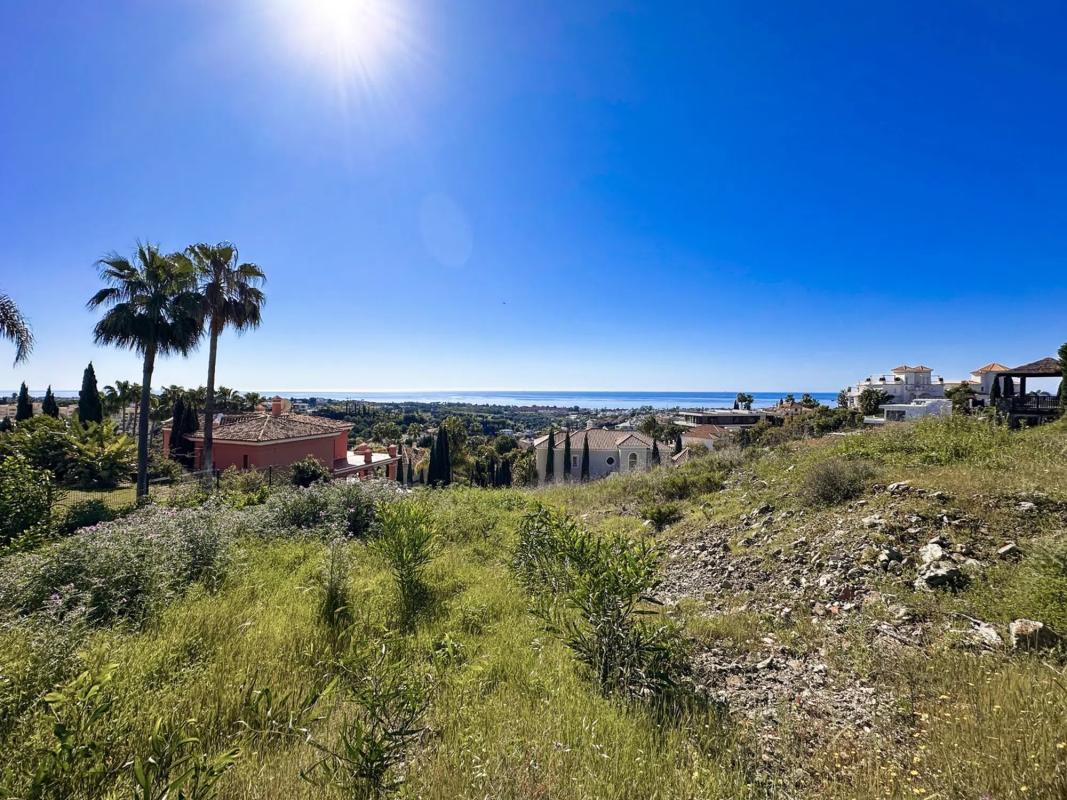 Terreno en venta en Benahavís, Malaga photo 3