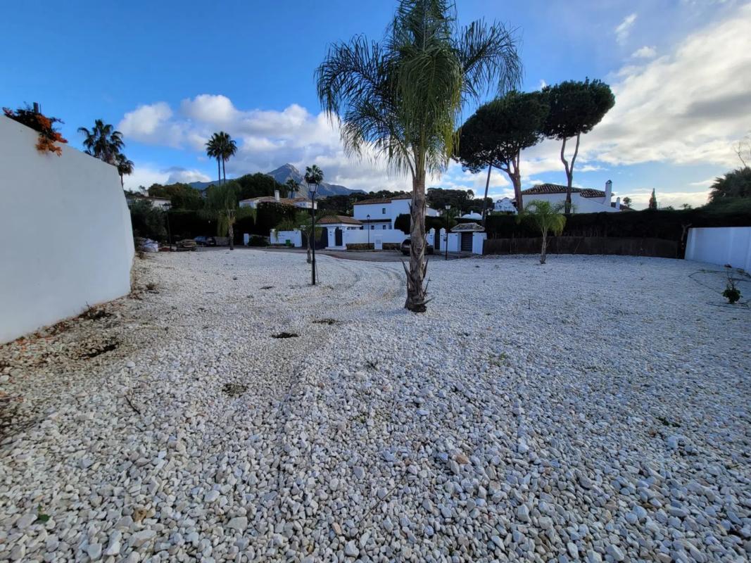 Terreno en venta en Marbella, Malaga photo 5