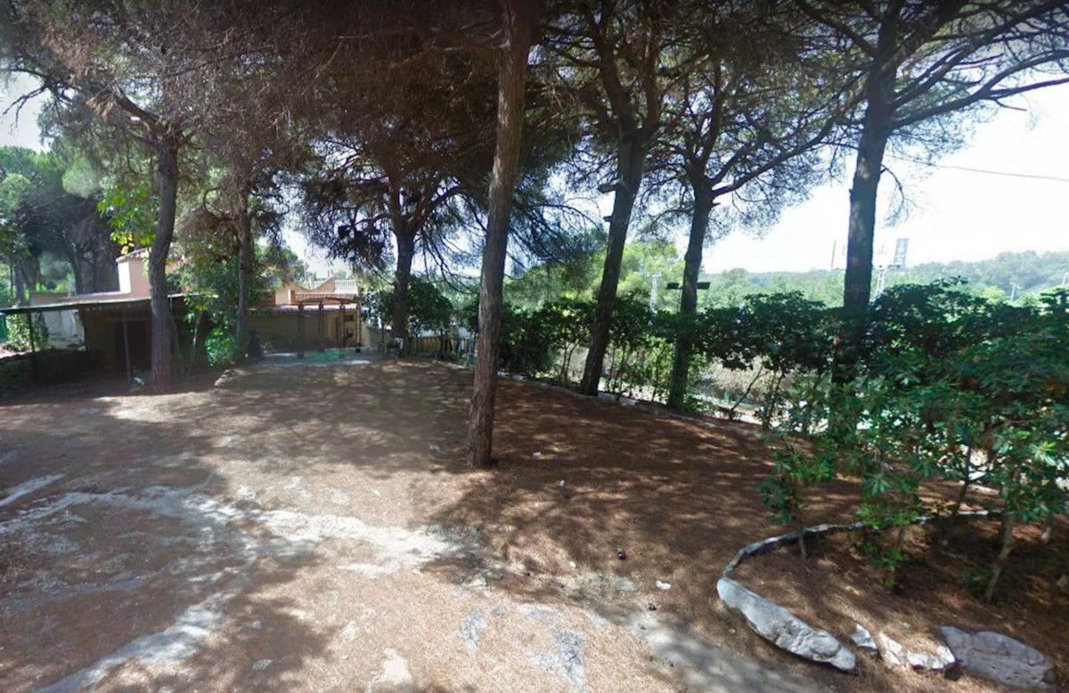 Terreno en venta en Marbella, Malaga photo 3