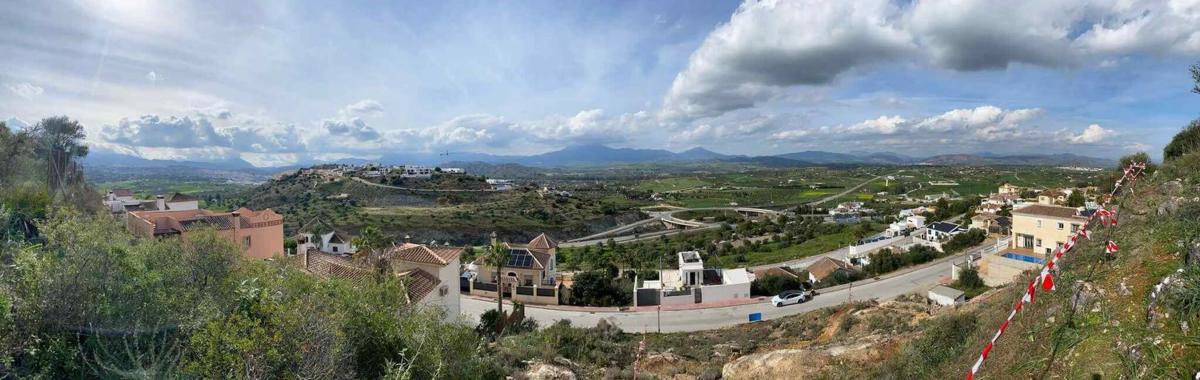 Terreno en venta en Coin, Malaga photo 5