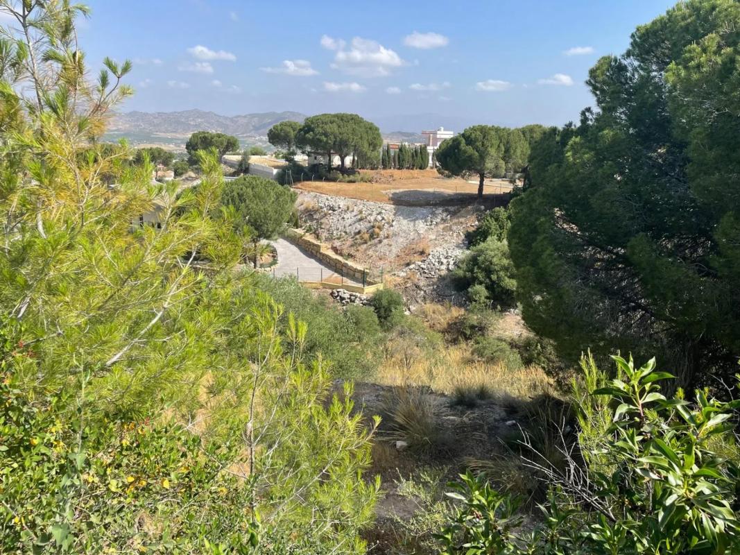 Terreno en venta en Alhaurín de la Torre, Malaga photo 4