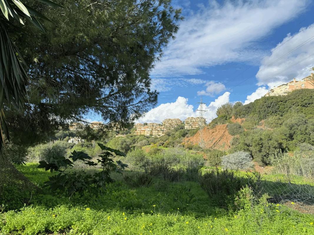 Terreno en venta en Marbella, Malaga photo 4