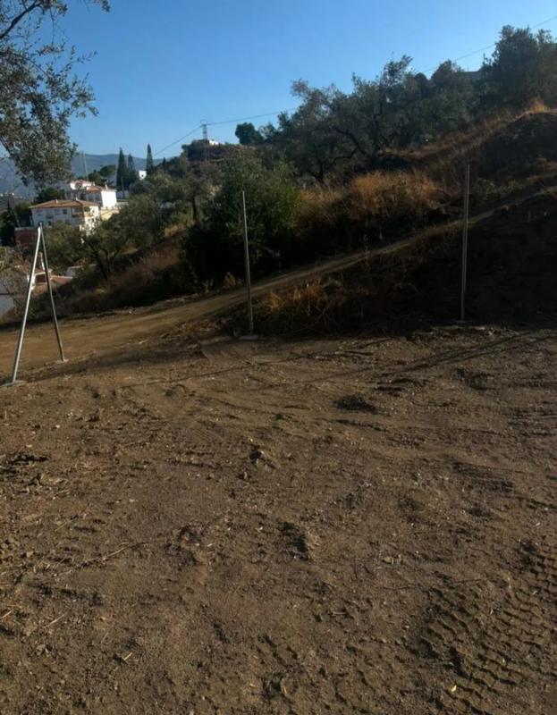 Terreno en venta en Sayalonga, Malaga photo 2