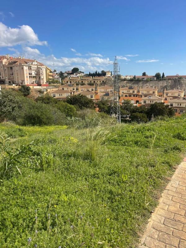 Działka na sprzedaż w Fuengirola, Malaga photo 3