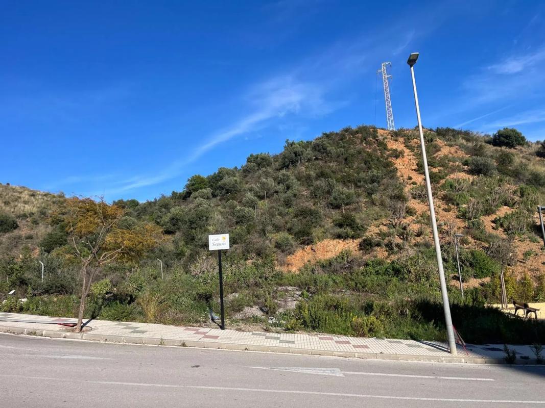 Terreno en venta en Rincón de la Victoria, Malaga photo 2