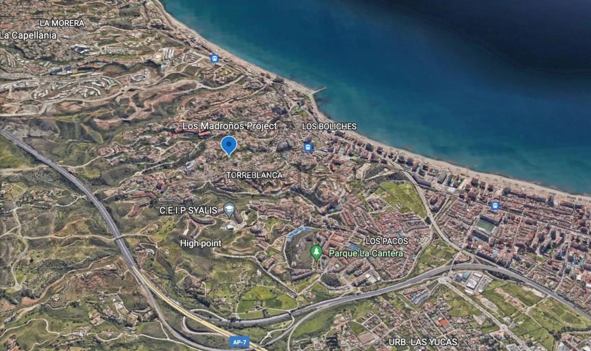 Terreno en venta en Fuengirola, Malaga photo 4