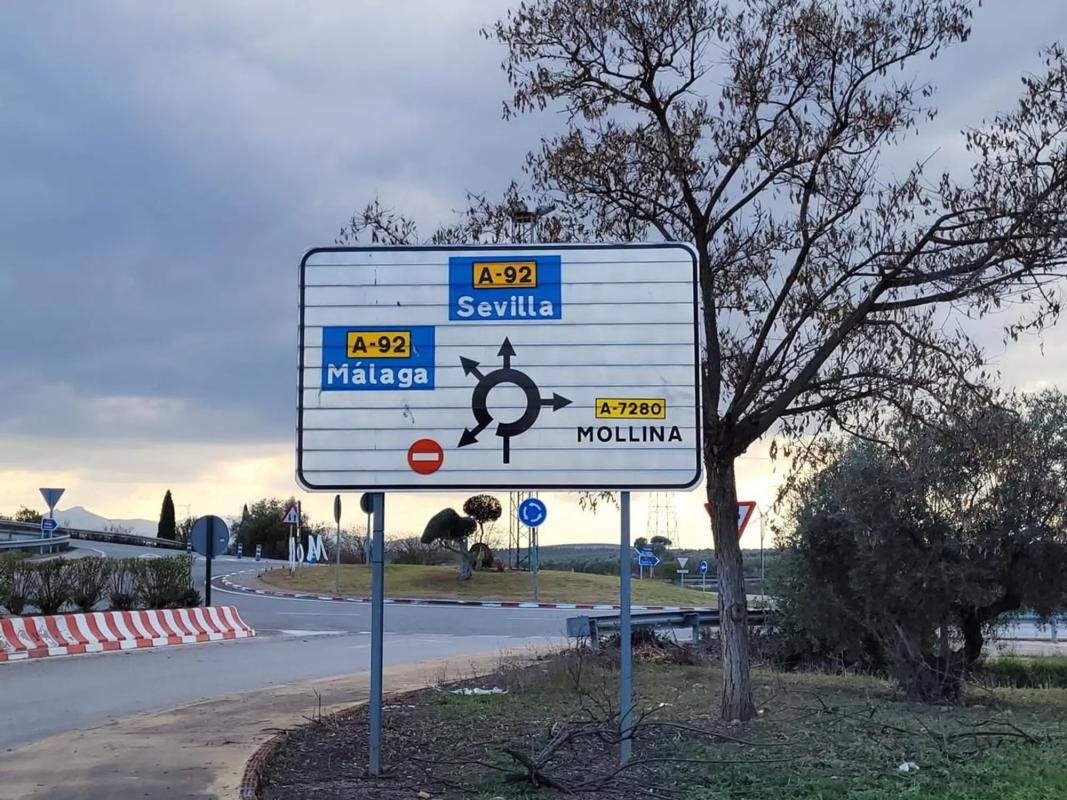 Участок земли на продажу в Моллина, Малага photo 1