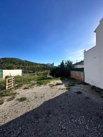 Terreno en Alora photo 1
