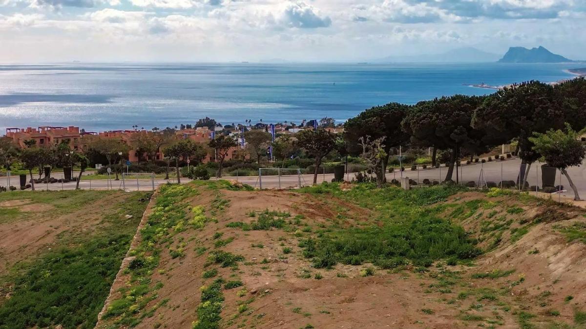 Terreno en venta en Manilva, Malaga photo 5