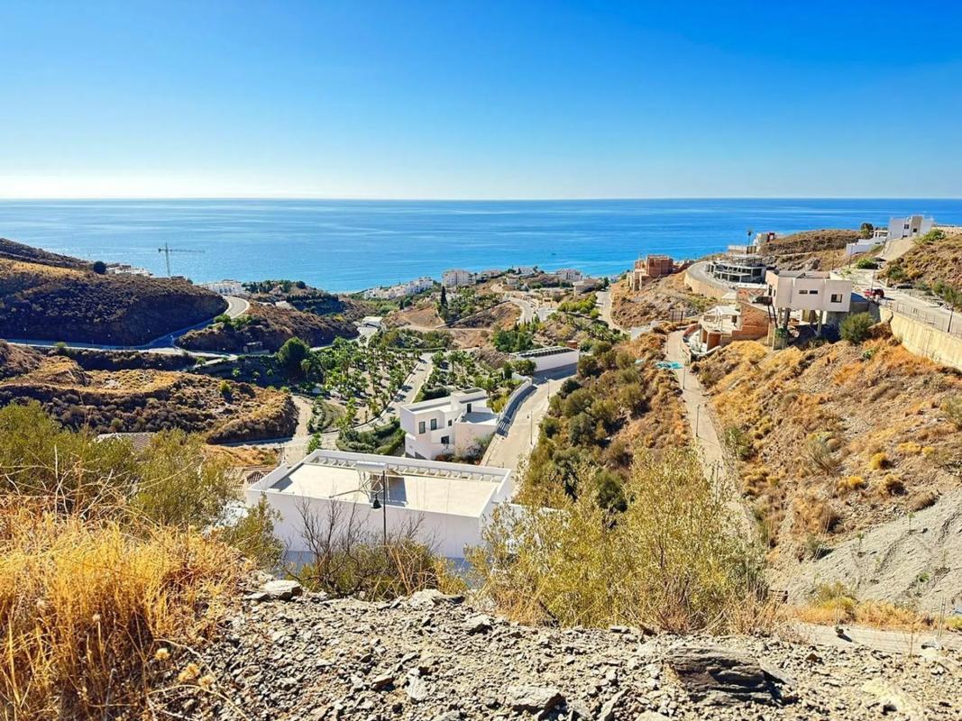 Terreno en venta en Nerja, Malaga photo 3