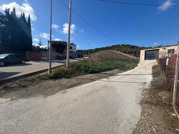 Terreno en avenida Blas Infante photo 2