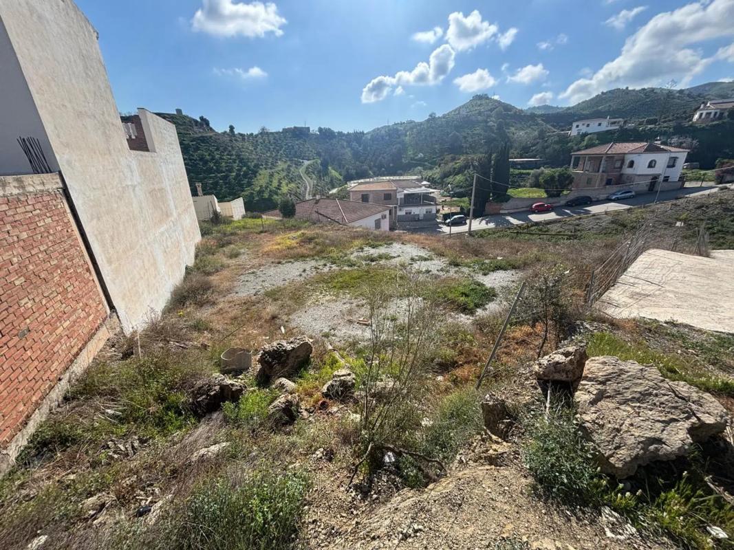 Terreno en venta en Benamocarra, Malaga photo 3