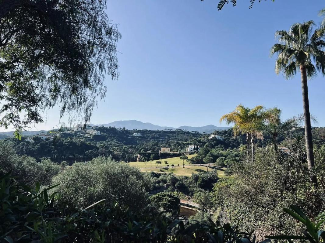 Terreno en venta en Benahavís, Malaga photo 3