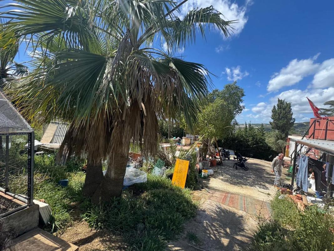 Terreno en venta en Estepona, Malaga photo 1