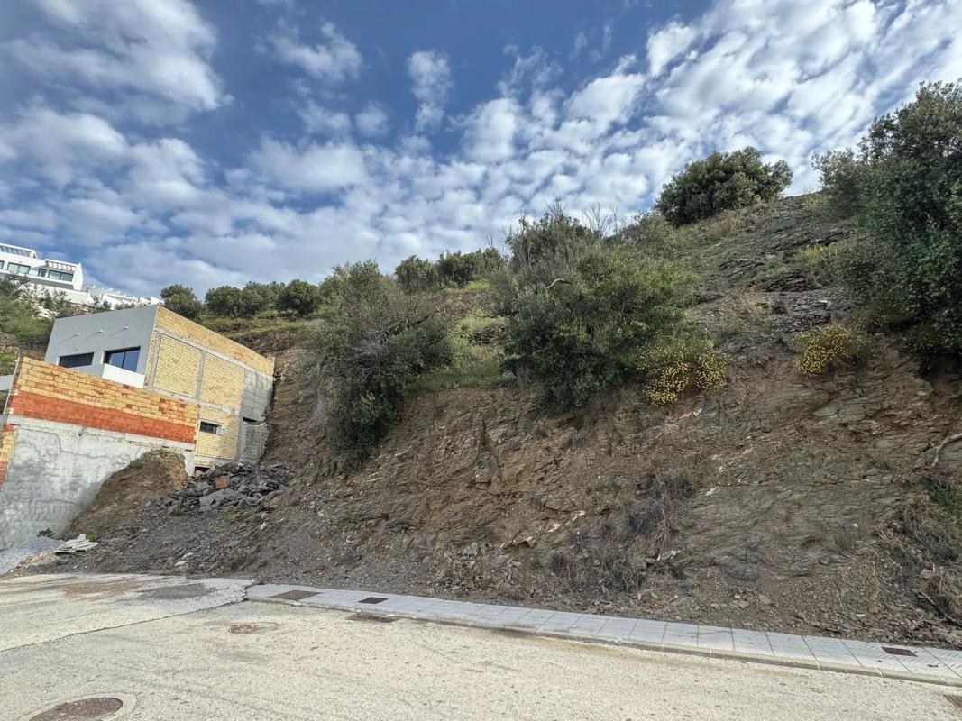 Terreno en venta en Torrox, Malaga photo 4