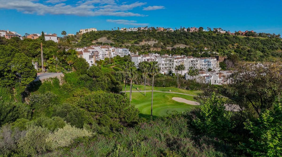 Terreno en venta en Benahavís, Malaga photo 5
