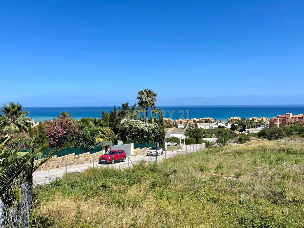Terreno en venta en Manilva, Malaga photo 3