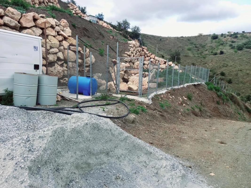 Участок земли на продажу в Канильяс-де-Асейтуно, Малага photo 4