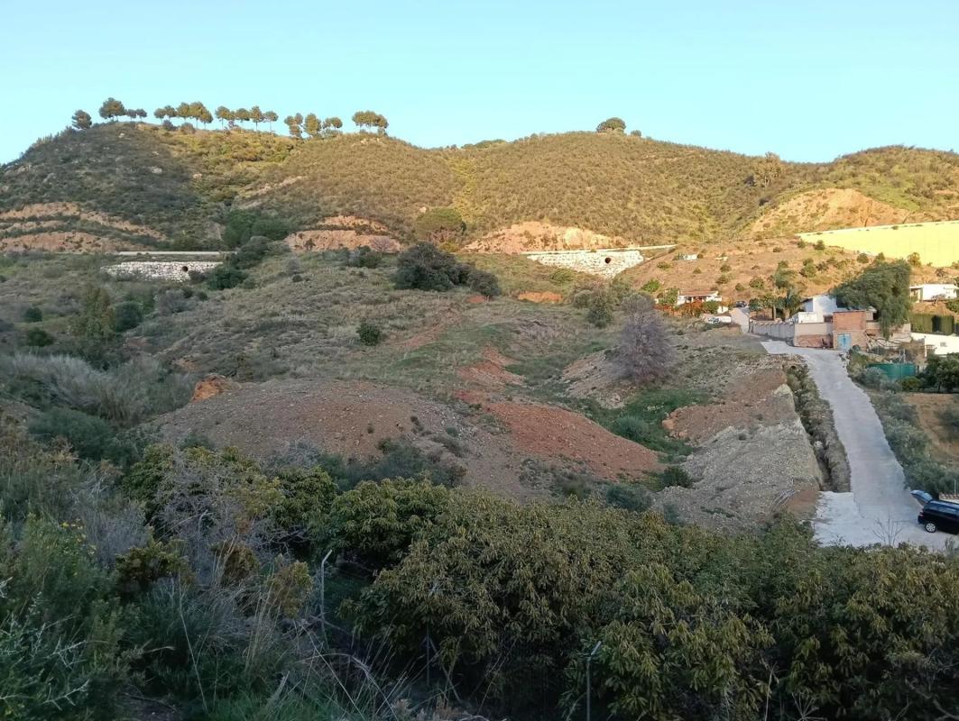 Terreno en venta en Alhaurín el Grande, Malaga photo 3
