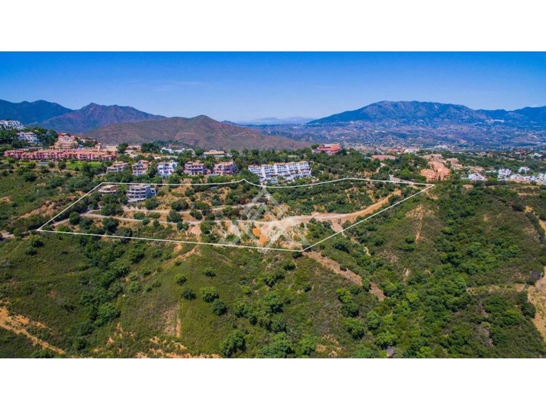 Land for sale in Ojén, Malaga photo 5