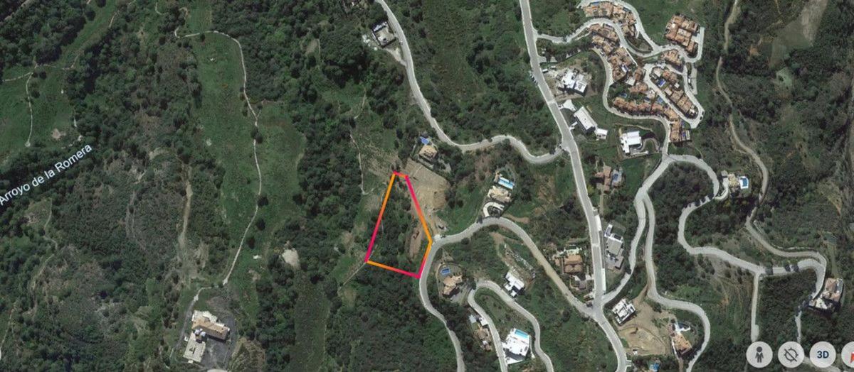 Terreno en venta en Benahavís, Malaga photo 1