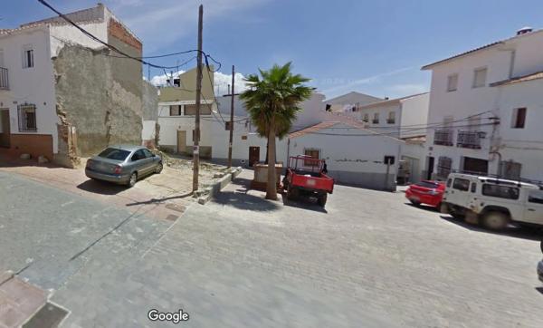 Terreno en calle Pedro de Valdivia, 2 thumbnail 1