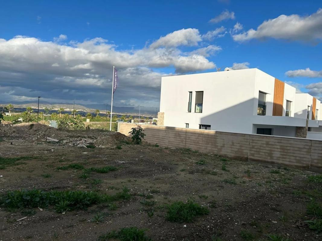 Land for sale in Alhaurín de la Torre, Malaga photo 2