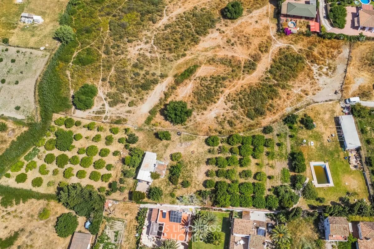 Участок земли на продажу в Эстепона, Малага photo 1