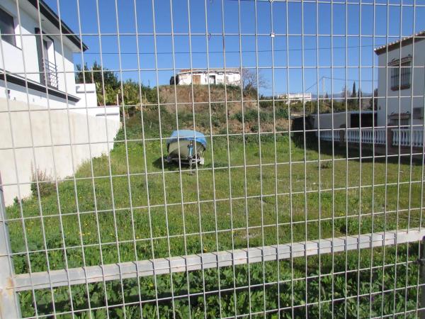 Terreno en calle Federico Garcia Lorca thumbnail 2