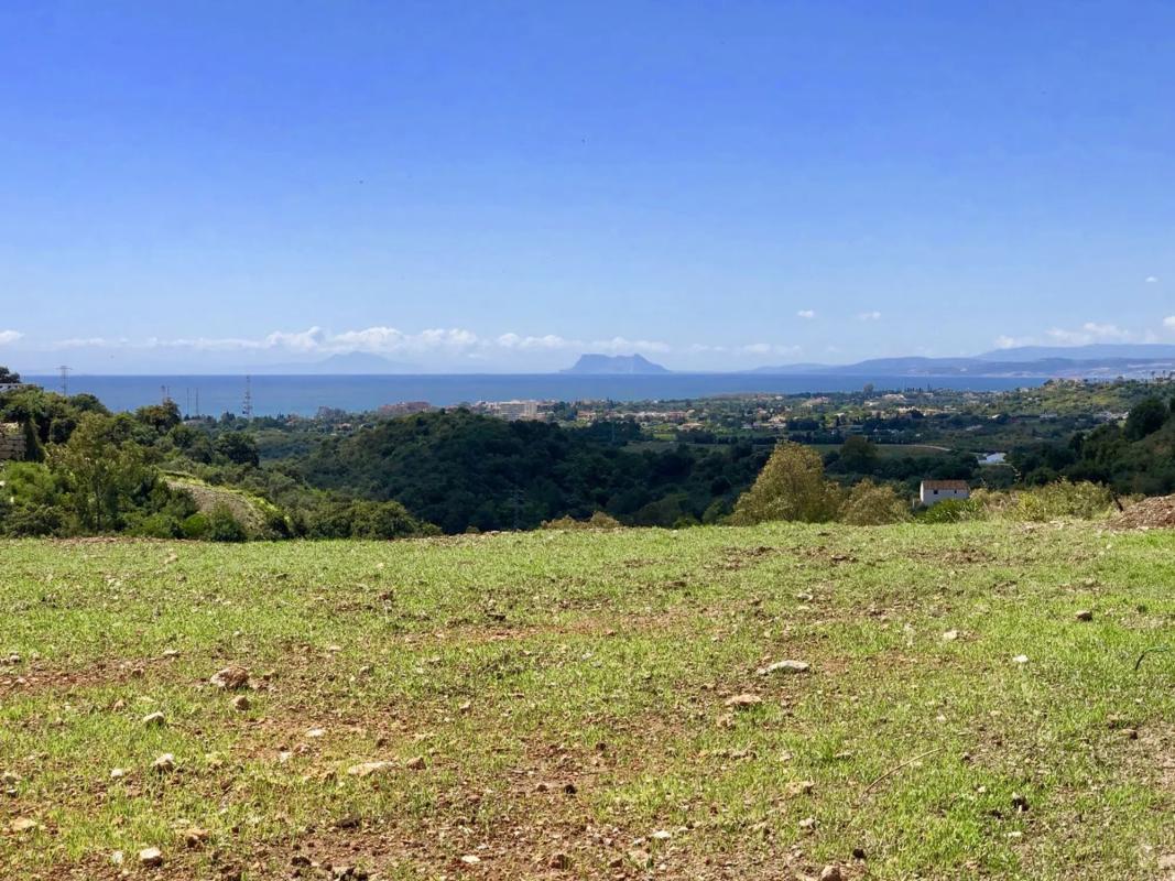 Terreno en venta en Estepona, Malaga photo 4