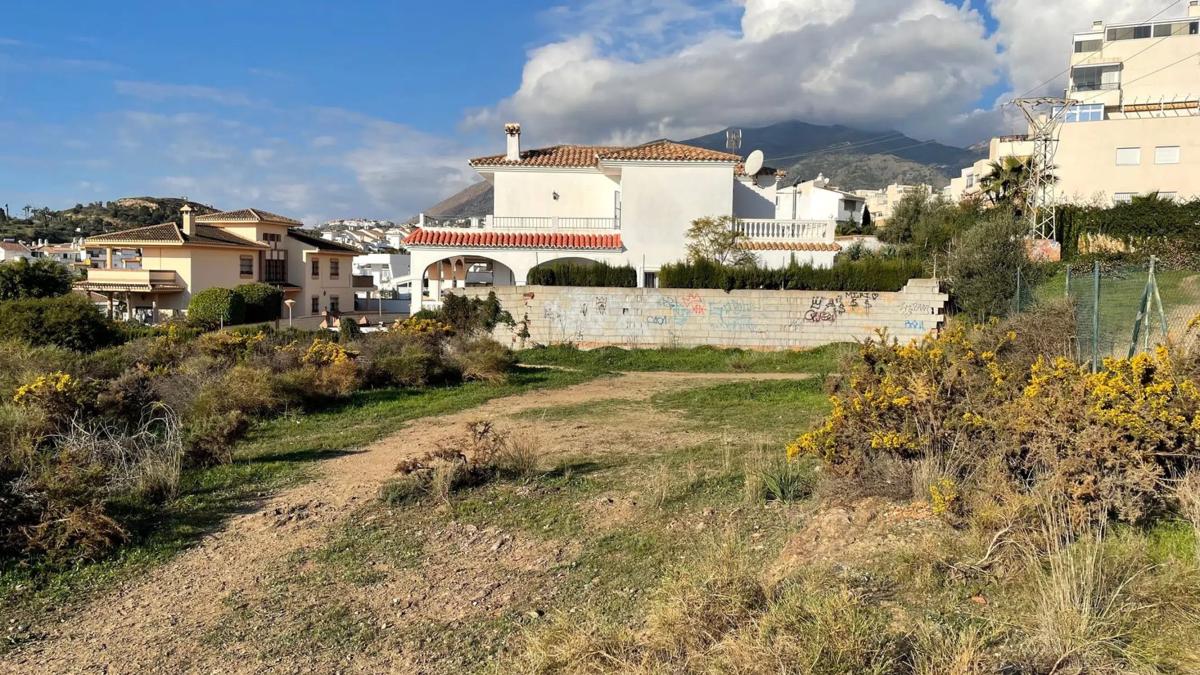 Działka na sprzedaż w Benalmádena, Malaga photo 1