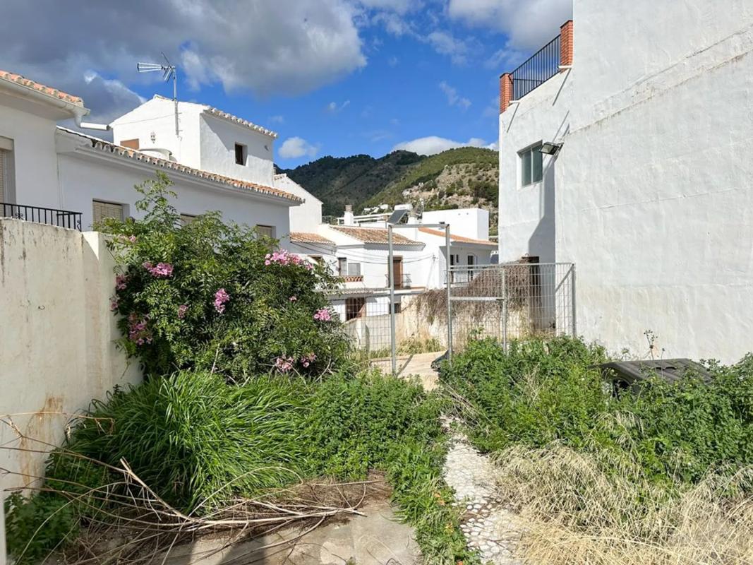 Terreno en venta en Frigiliana, Malaga photo 2