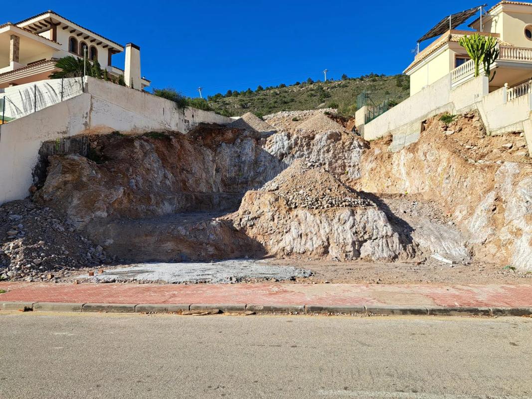 Terreno en venta en Benalmádena, Malaga photo 1
