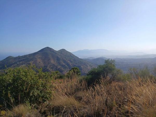Terreno en Pinares de San Anton thumbnail 1