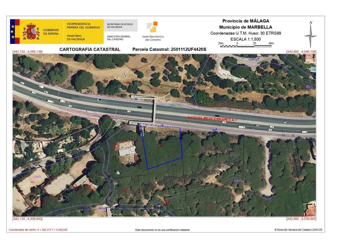 Terreno en venta en Marbella, Malaga photo 1