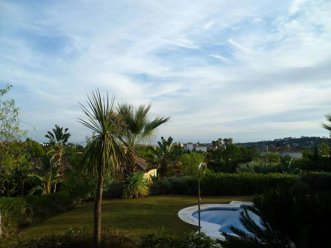 Terreno en venta en Marbella, Malaga photo 3