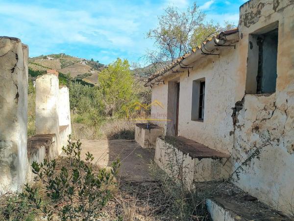 Terreno en Frigiliana photo 1