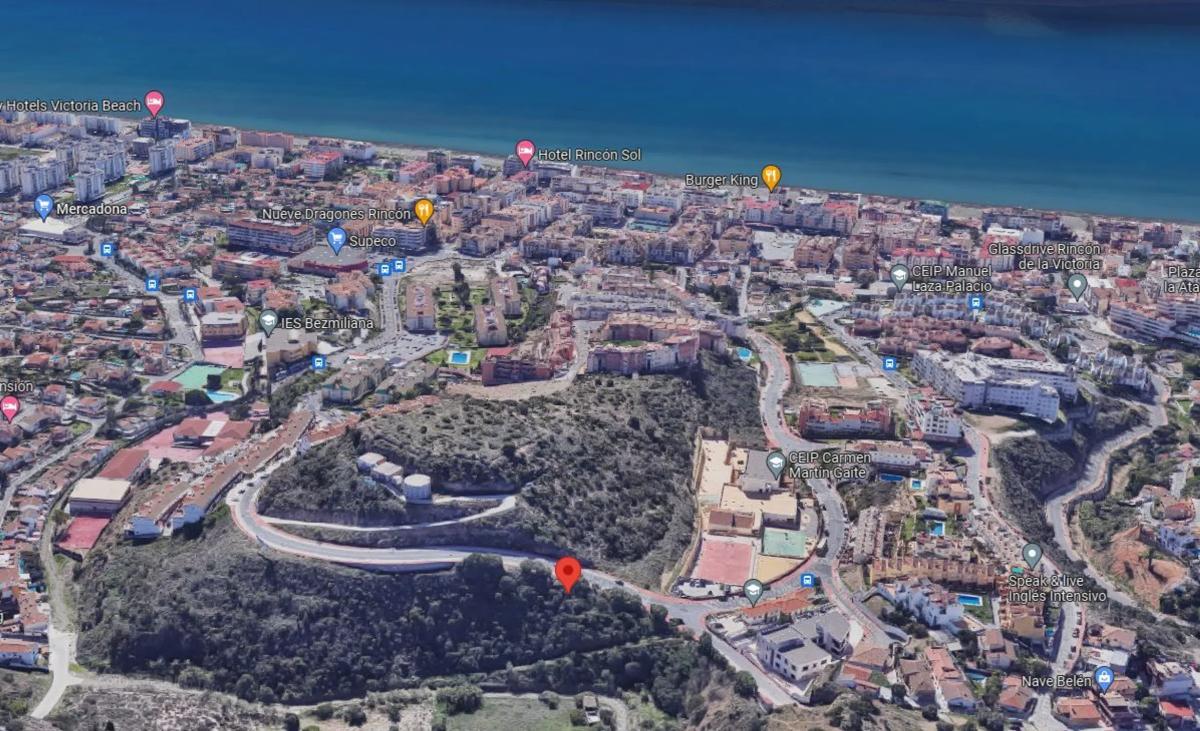Terreno en venta en Rincón de la Victoria, Malaga photo 1