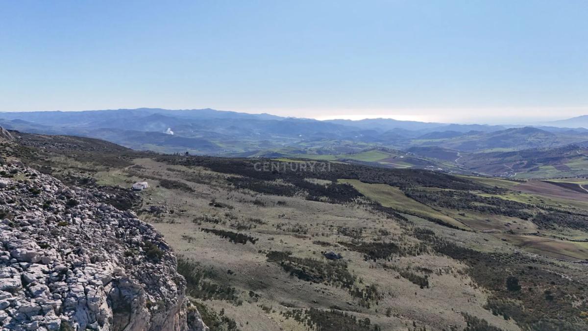 Terreno en venta en Antequera, Malaga photo 2