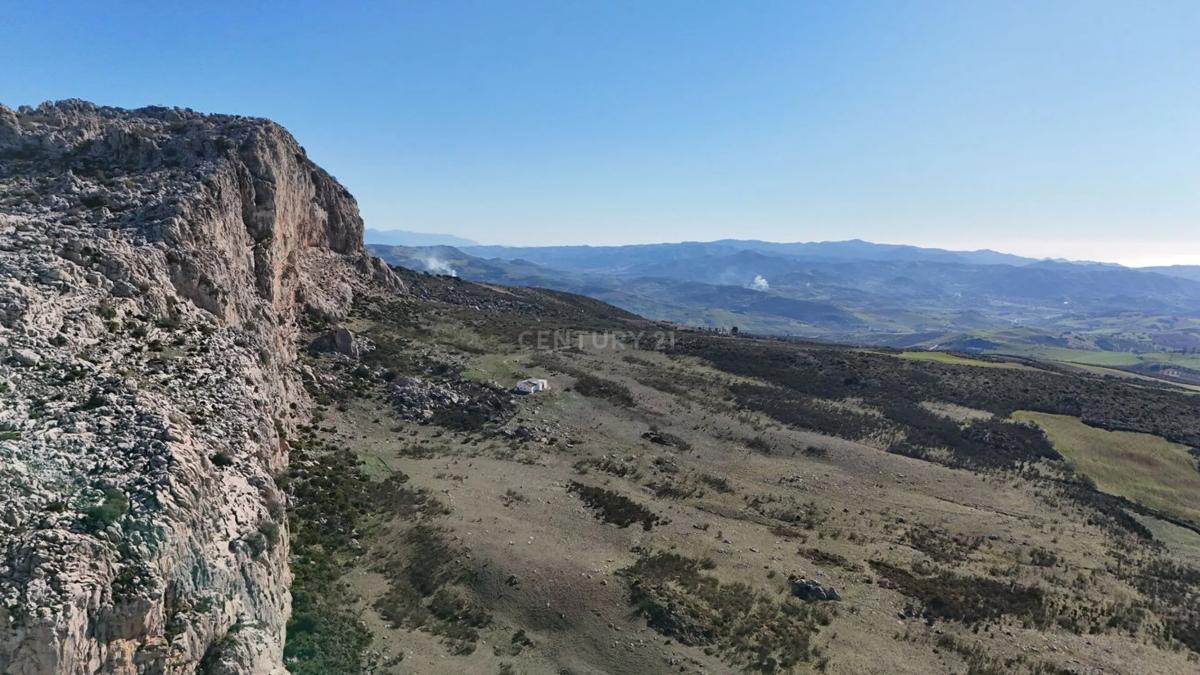 Terreno en venta en Antequera, Malaga photo 3