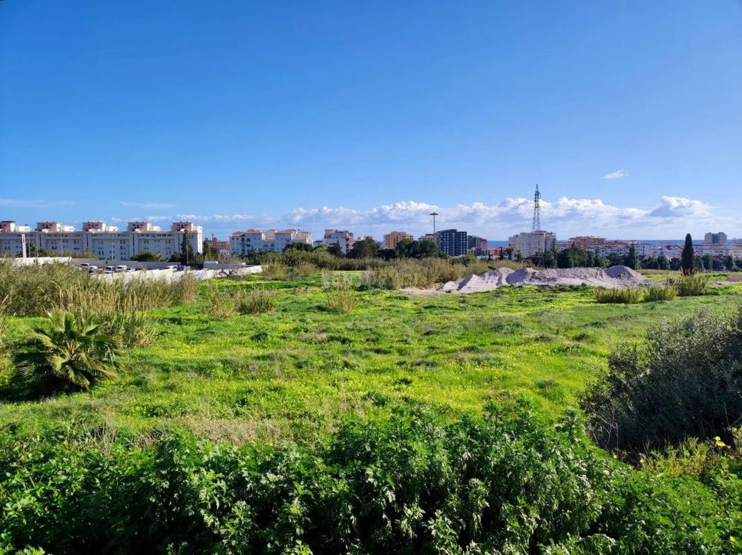 Terreno en venta en Fuengirola, Malaga photo 3