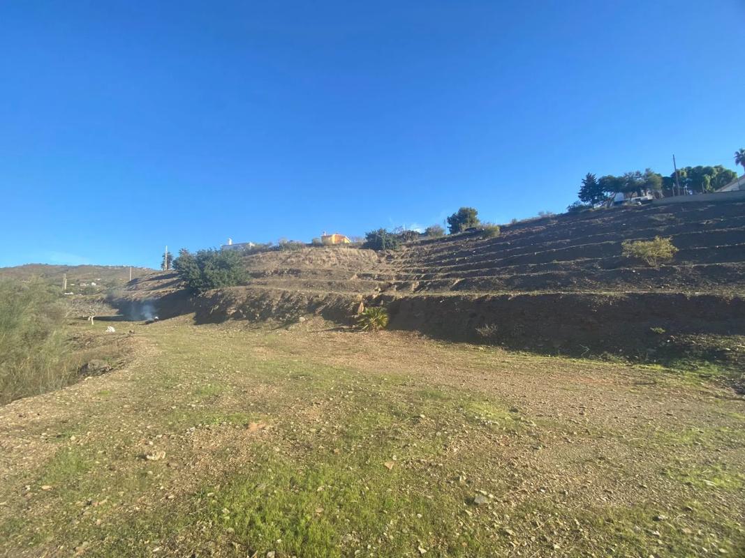 Terreno en venta en Benajarafe, Malaga photo 3