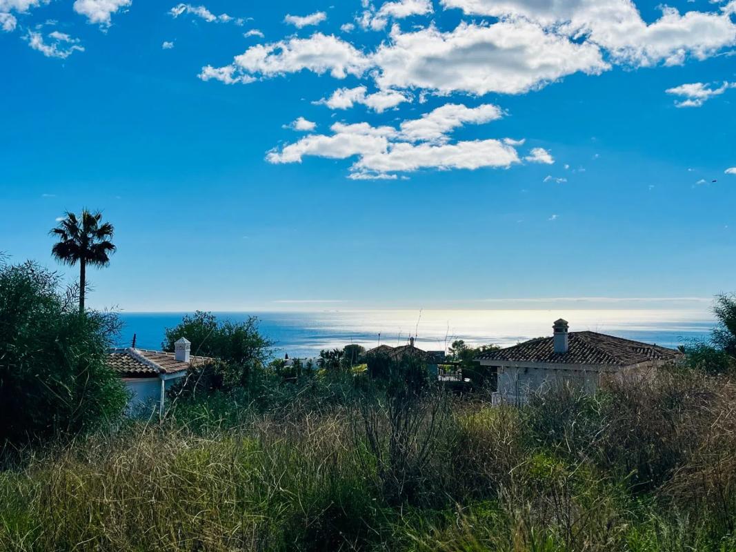 Terreno en venta en Benalmádena, Malaga photo 1