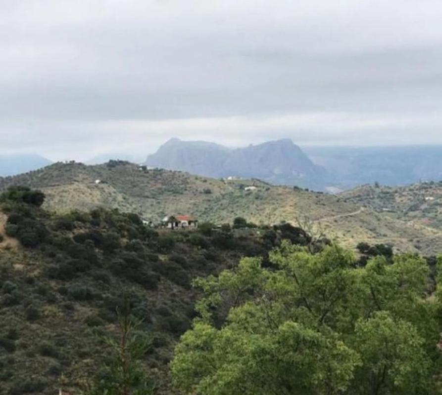 Terreno en venta en Colmenar, Malaga photo 1